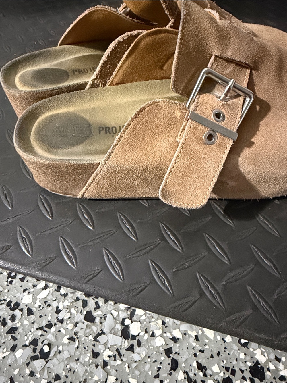 Project Cloud Clogs - Picture 5 of 6
